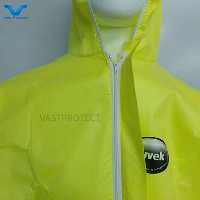 Giallo a prova di sostanze chimiche ISO con cappuccio abbigliamento monouso OEM personalizzazione industriale