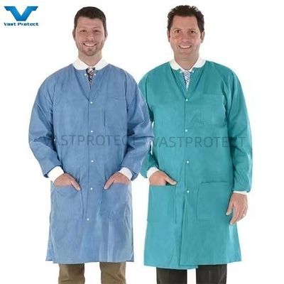 Nonwoven PP Microporous Lab Coat Protective Dust 20000PCS/Day Produzione