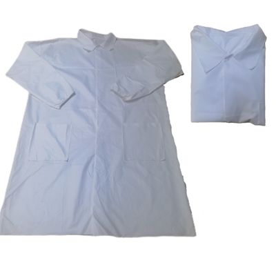 Cappotto di laboratorio impermeabile non tessuto Uniforme per abbigliamento da lavoro Chiusura della cerniera per visitatori OEM accettato